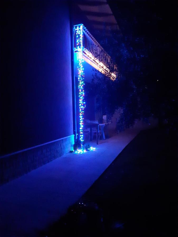 Pace, Luminosita E Comodita A Due Passi Dal Garda Volta Mantovana Luaran gambar
